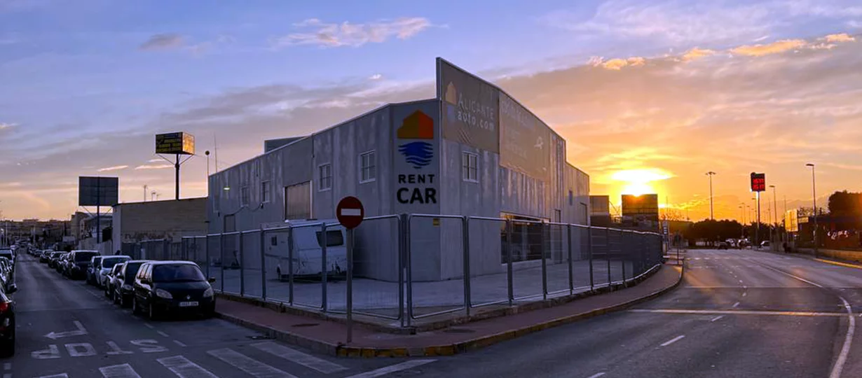 Apertura de un servicio de coches en Torrevieja