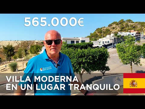 Villa 🔥 565 000€ 🔥 cerca del campo de golf de Villamartin 🌴🌲 Casa moderna con 3 dormitorios