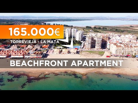Hot offer 🔥 Beachfront apartment with terrace in very good condition located in La Mata - Torrevieja