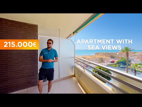 Apartment with sea view 🌊🌴 Seafront apartment with sea views in Torrevieja in La Mata beach