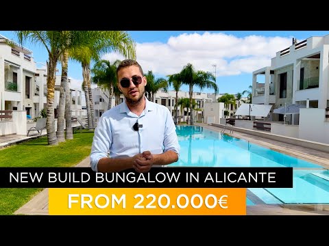 Property in Spain 🌊️🌴 New build Bungalow in Alicante in Torrevieja in Los Balcones