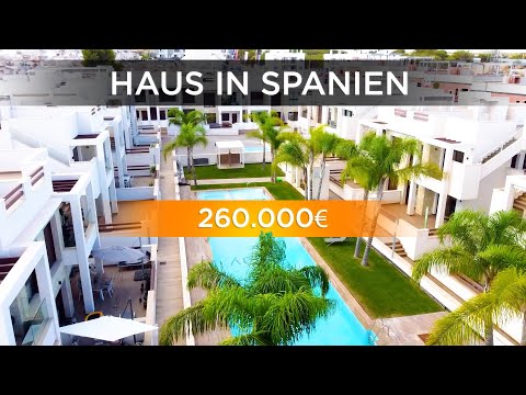 Immobilien in Spanien mit Pool 🌊️🌴 Exklusives Haus mit großen Terrassen in Los Balcones, Torrevieja