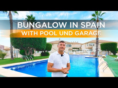 Apartment in Spain 🌊🌴 Bungalow with communal pool and private parking in Torreblanca, Torrevieja